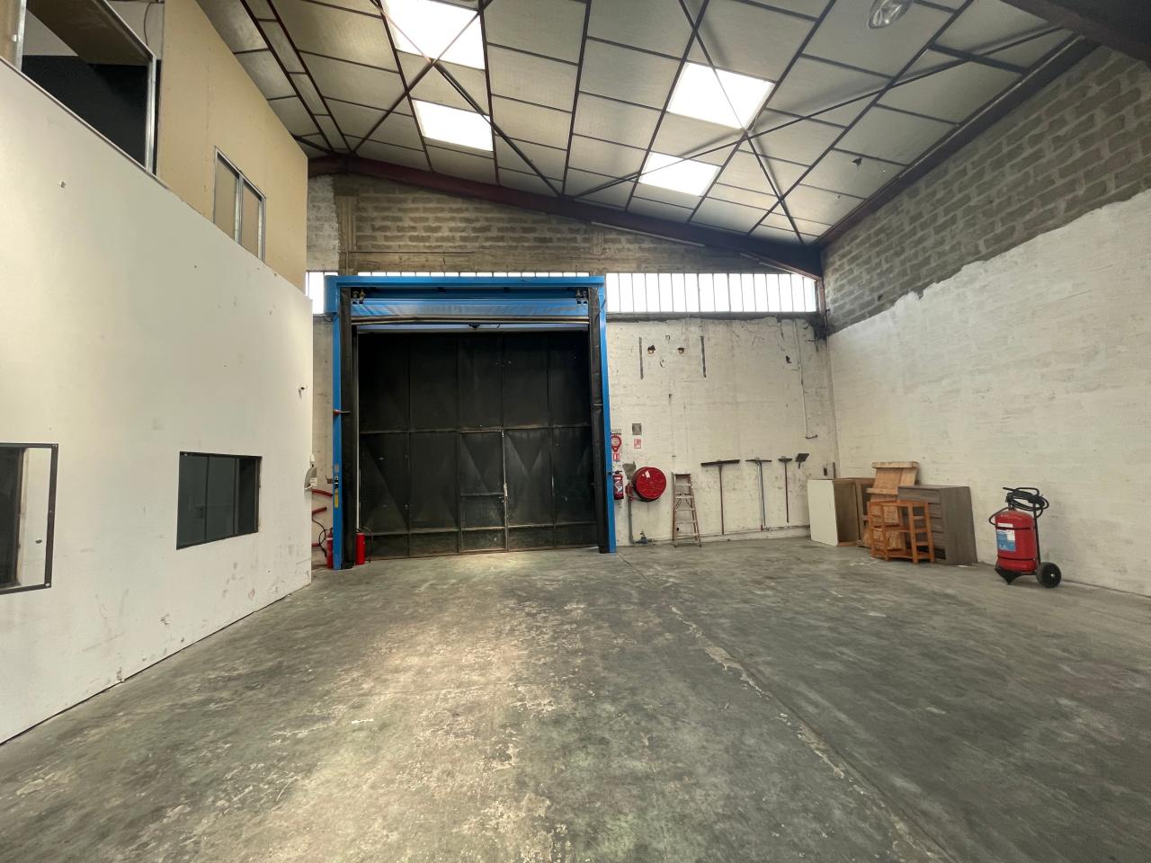 Local d'activité Décines-Charpieu 1000m² Location local d'activité Décines-Charpieu Rhône OLACT2532955 8